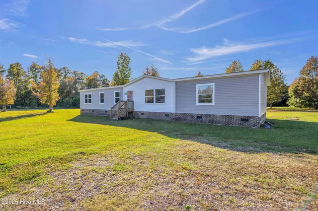 $339,000 | 424 Turkey Creek Road, Rocky Point, NC 28457