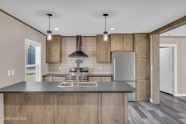 $339,000 | 424 Turkey Creek Road, Rocky Point, NC 28457