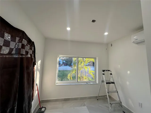 a view of walk in closet