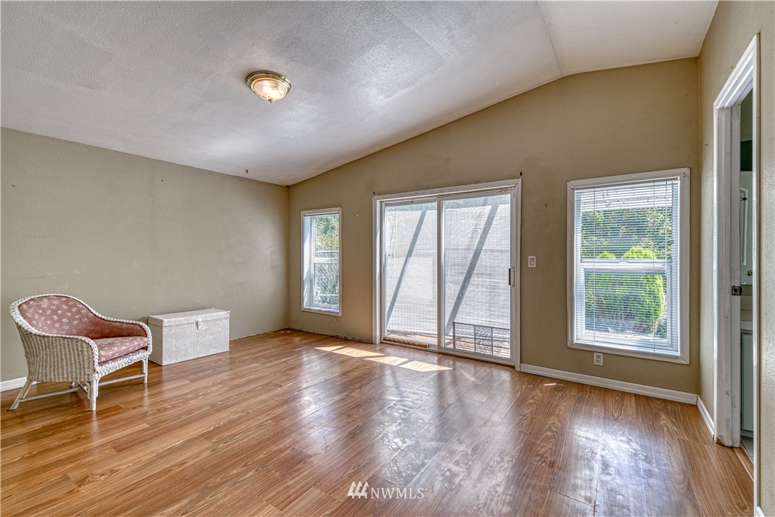 132 Southeast Spruce Road Port Orchard, WA 98367 - Photo 11 of 40 Gallery Image 11