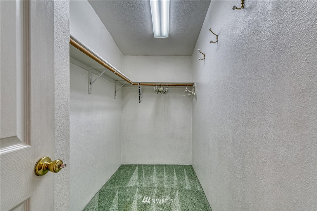132 Southeast Spruce Road Port Orchard, WA 98367 - Photo 15 of 40 Gallery Image 15