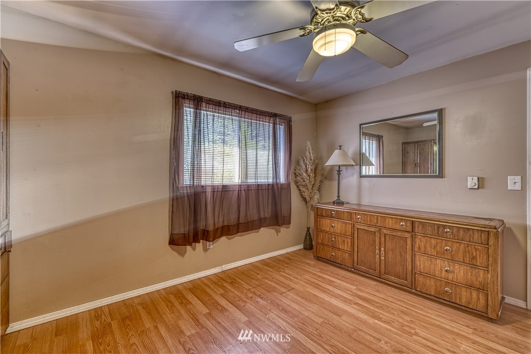 132 Southeast Spruce Road Port Orchard, WA 98367 - Photo 29 of 40 Gallery Image 29