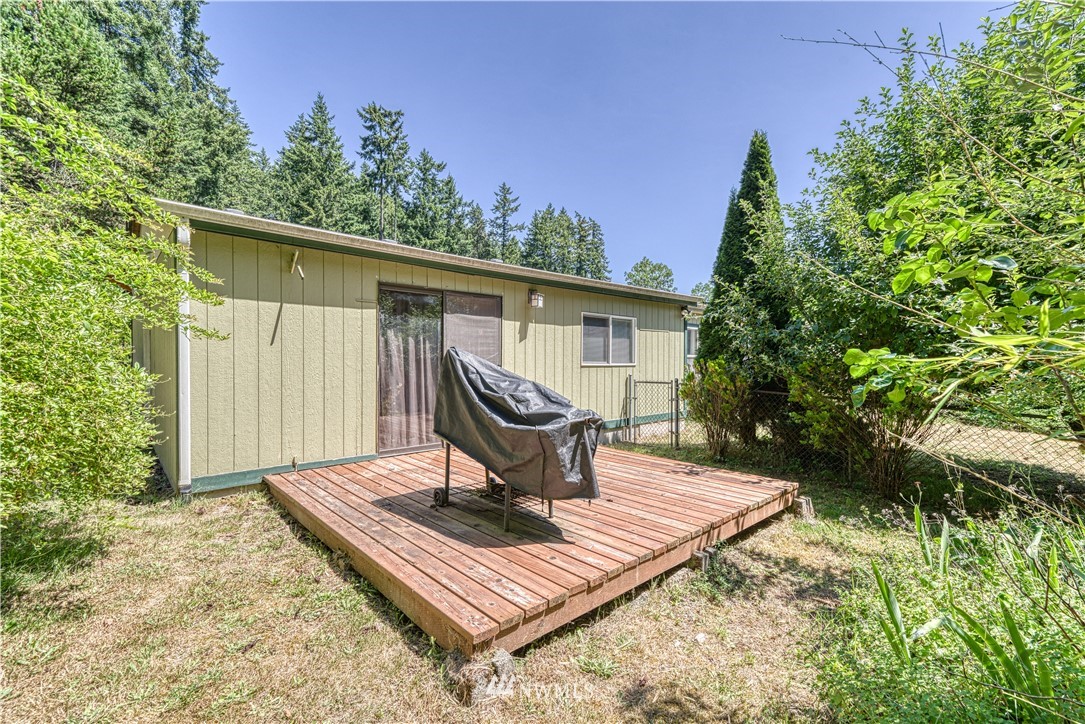 132 Southeast Spruce Road Port Orchard, WA 98367 - Photo 33 of 40 Gallery Image 33