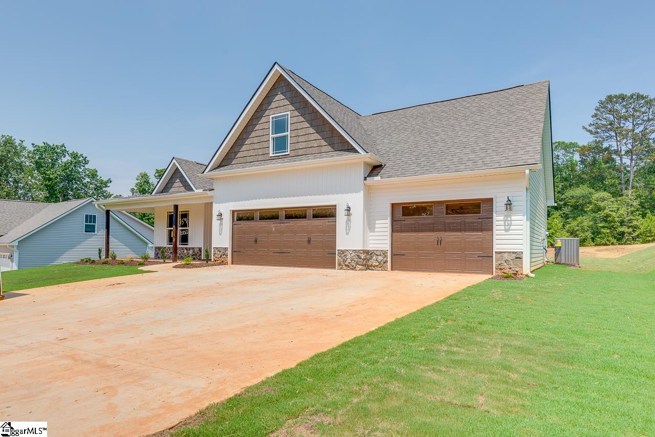 259 Inlet Pointe Drive Anderson, SC 29625 - Photo 1 of 36