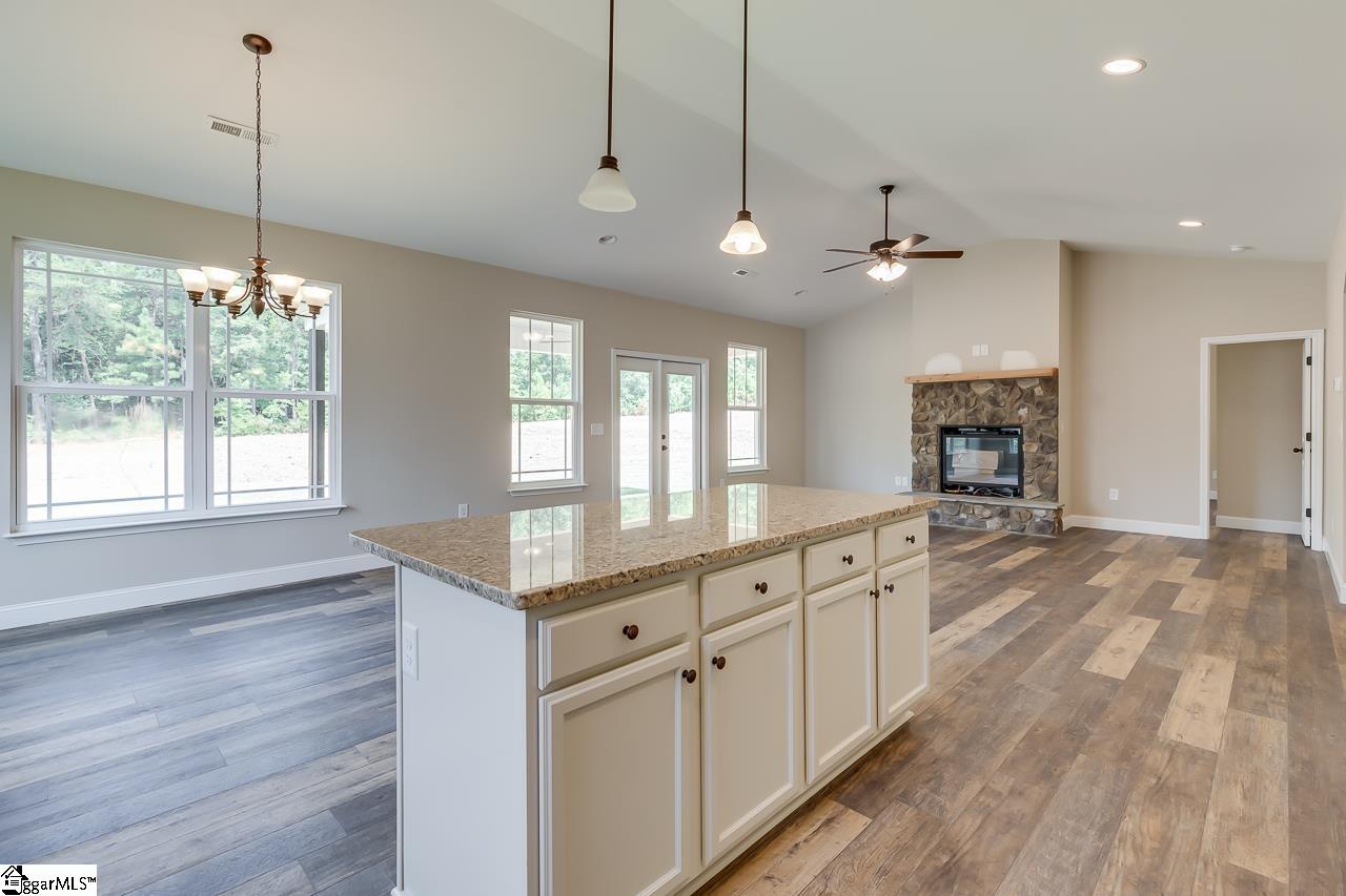 259 Inlet Pointe Drive Anderson, SC 29625 - Photo 21 of 36