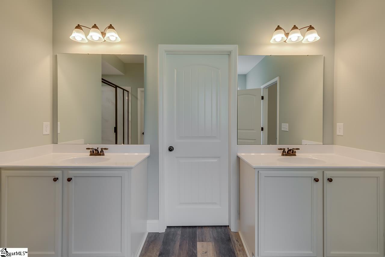 259 Inlet Pointe Drive Anderson, SC 29625 - Photo 26 of 36