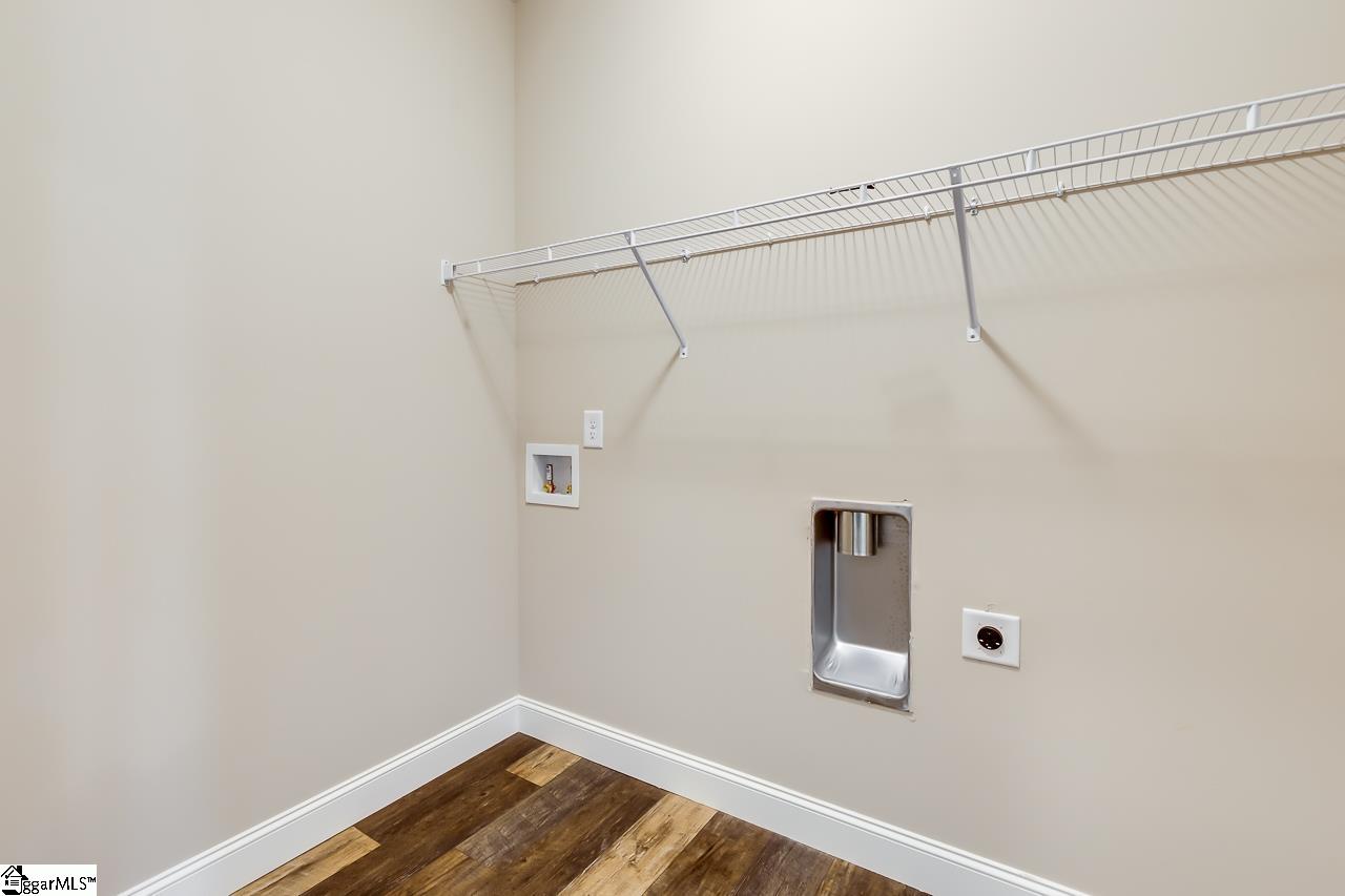 259 Inlet Pointe Drive Anderson, SC 29625 - Photo 10 of 36