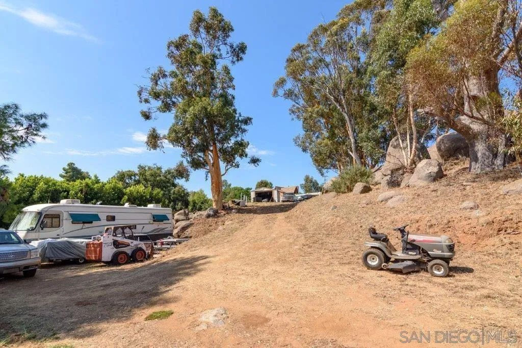 1559 South Grade Road Alpine, CA 91901 - Photo 41 of 45 Gallery Image 41
