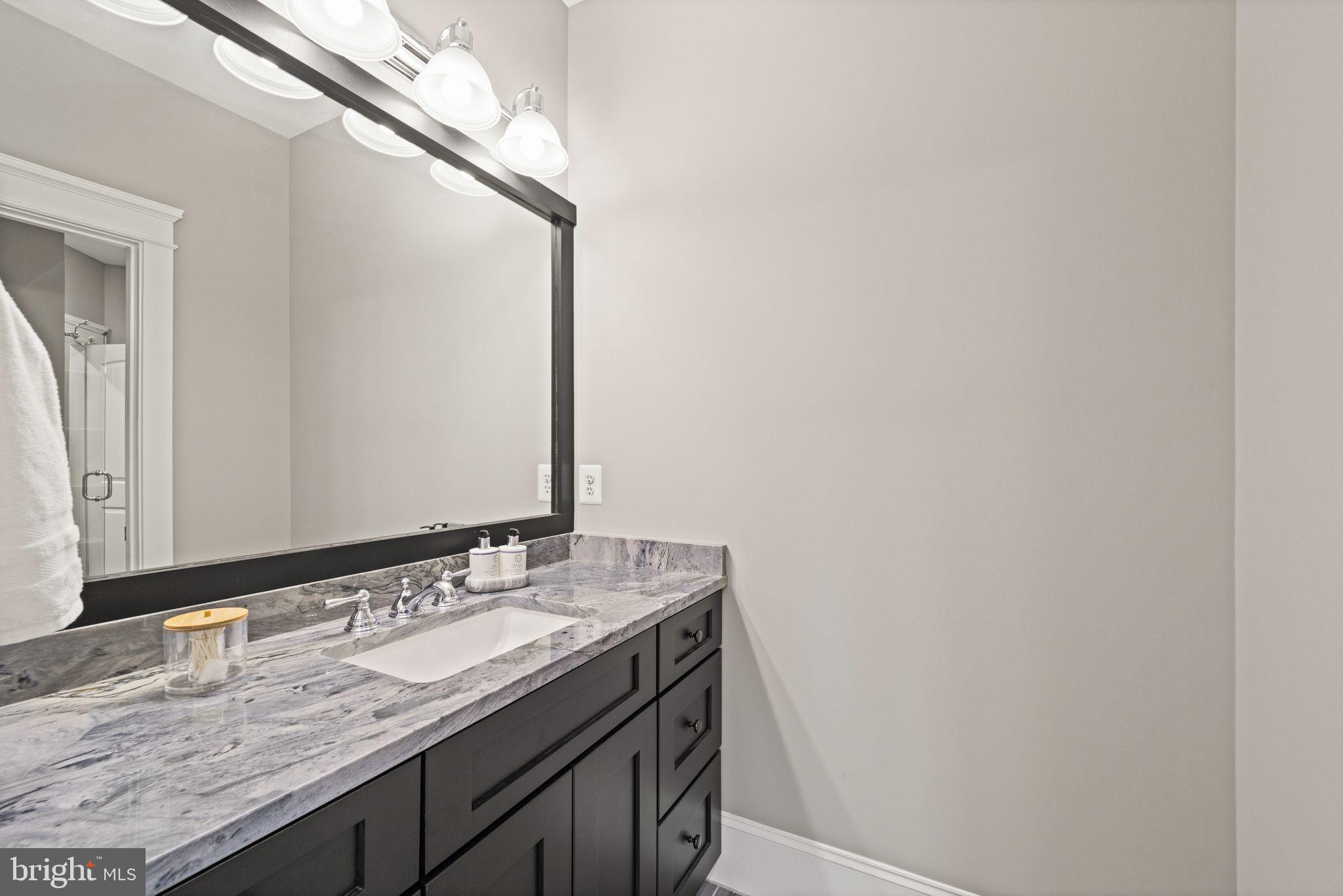 42834 Waxpool Road Ashburn, VA 20148 - Photo 54 of 128 Private Vanity with granite for bedroom # 3
