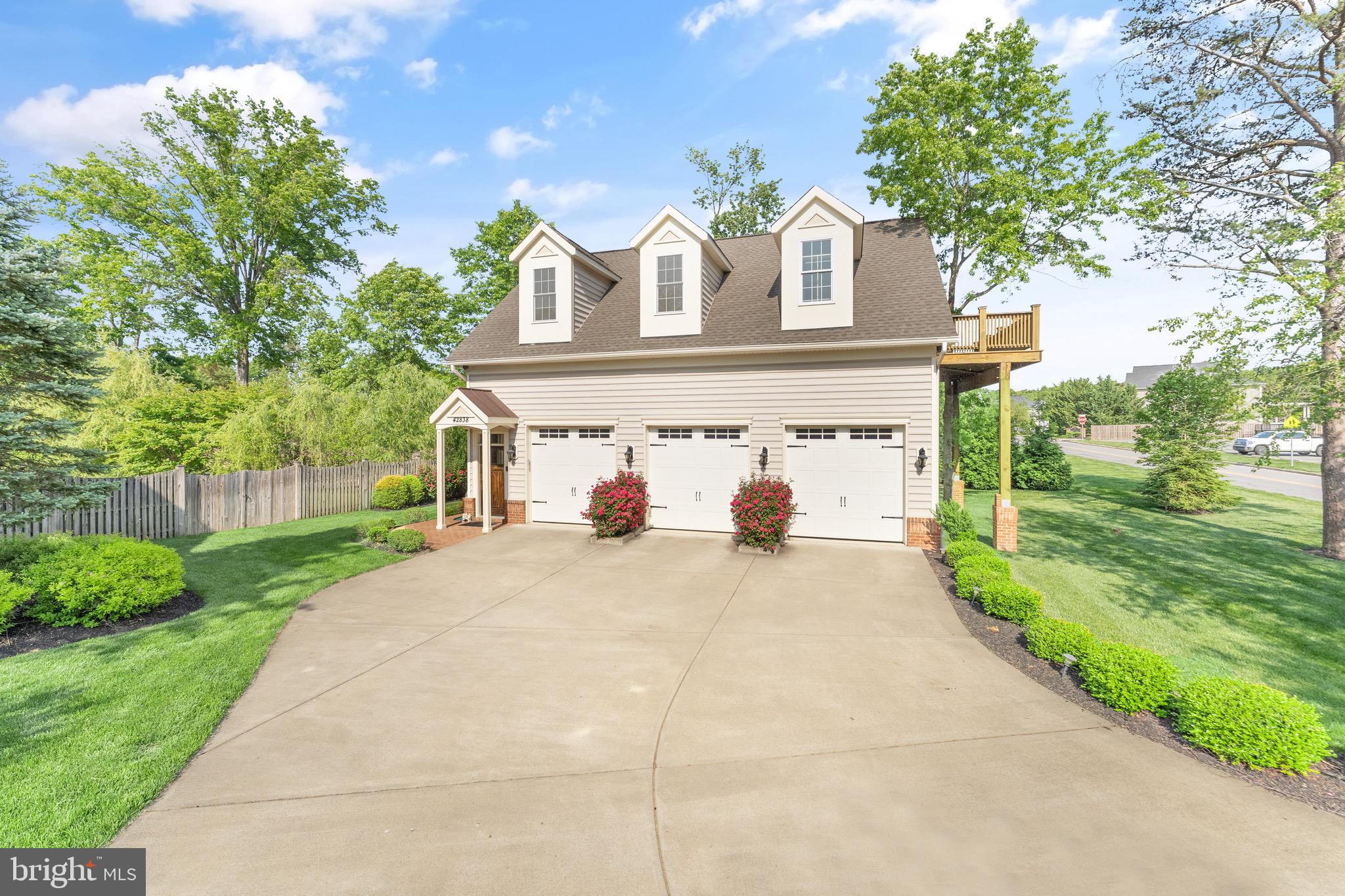 42834 Waxpool Road Ashburn, VA 20148 - Photo 7 of 128 2 bedroom, 1.5 bath carriage house
