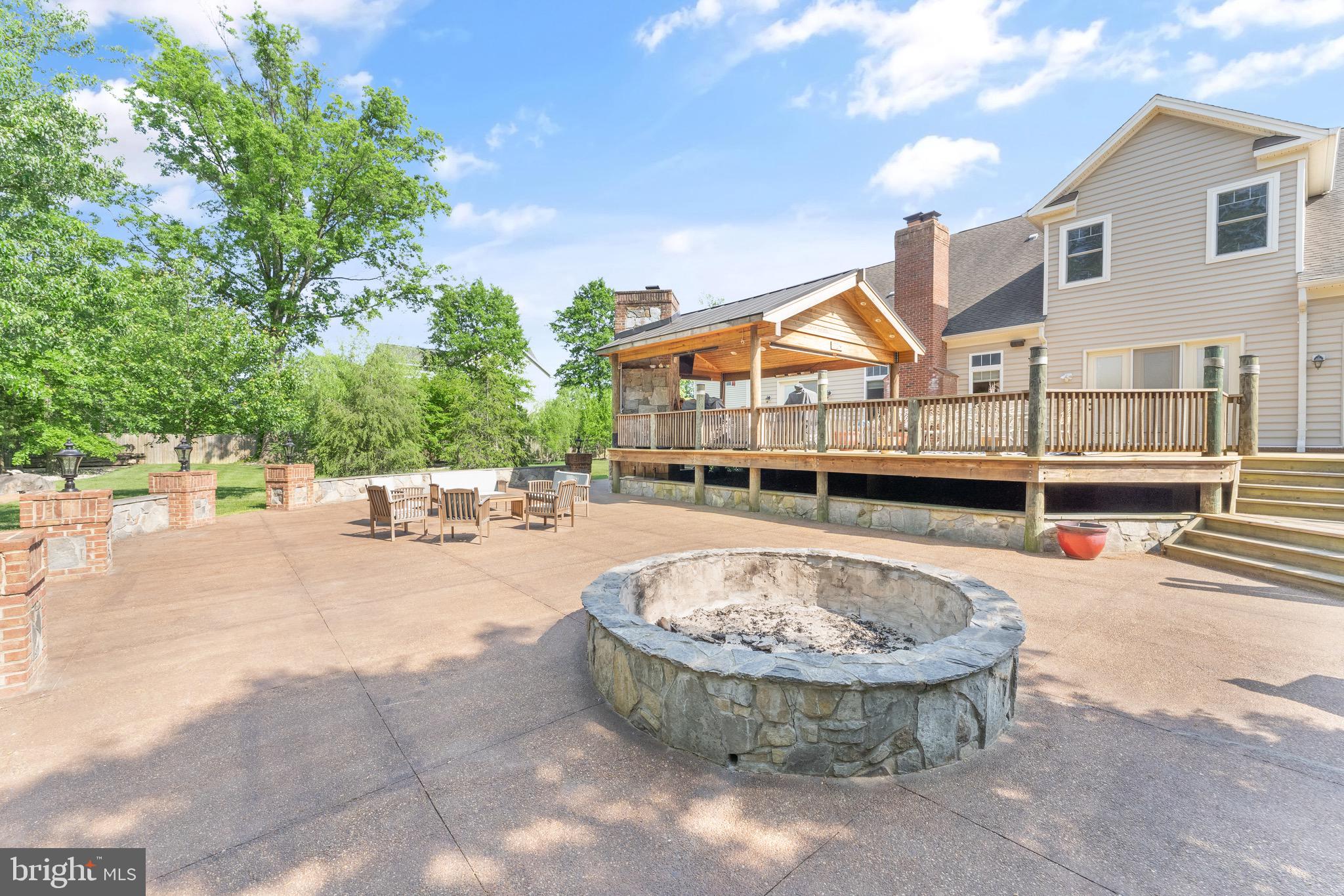 42834 Waxpool Road Ashburn, VA 20148 - Photo 88 of 128