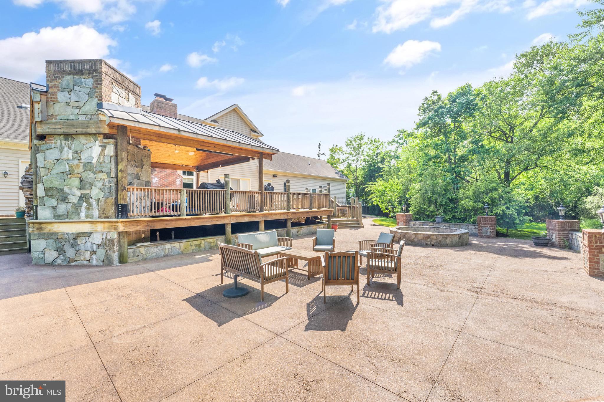 42834 Waxpool Road Ashburn, VA 20148 - Photo 91 of 128