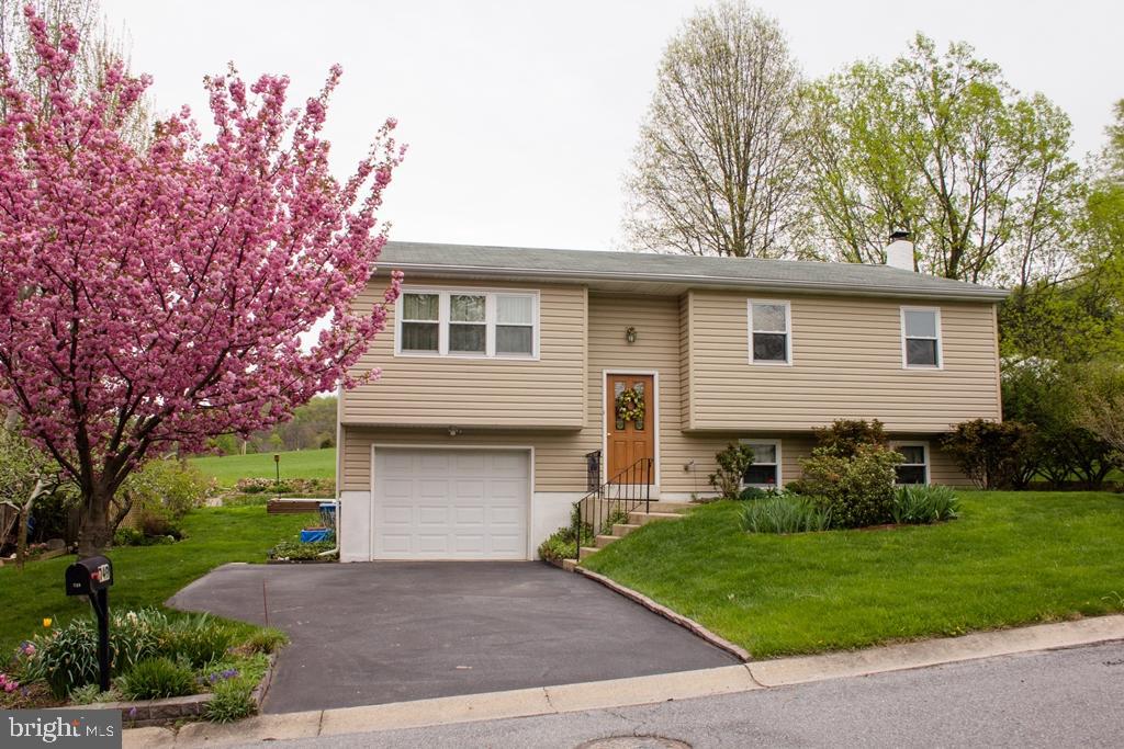 749 Ferndale Road Mount Joy, PA 17552 - Photo 1 of 19 Gallery Image 1