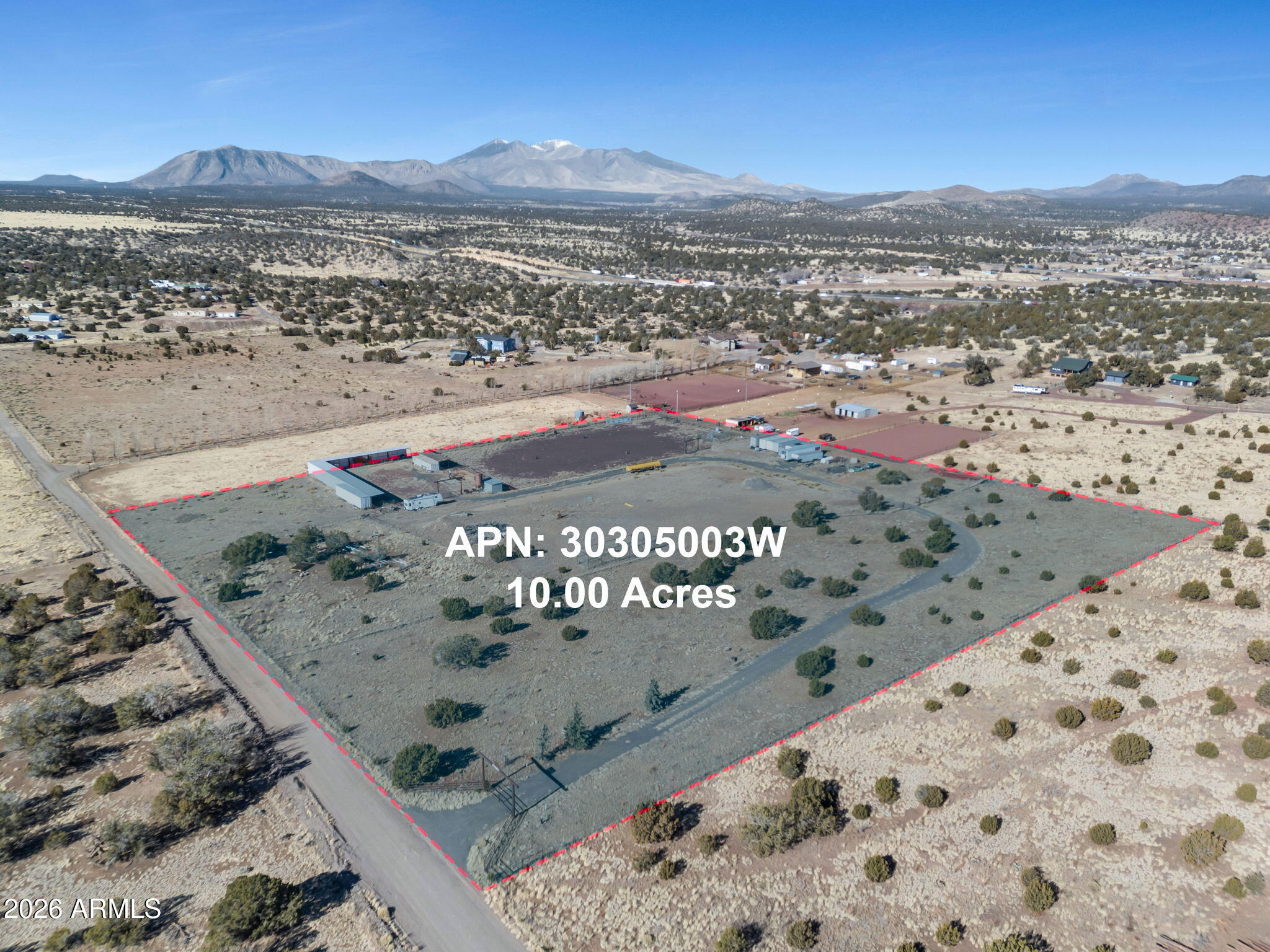 13170 Stockmens Road Flagstaff, AZ 86004 - Photo 29 of 30 a view of city and mountain