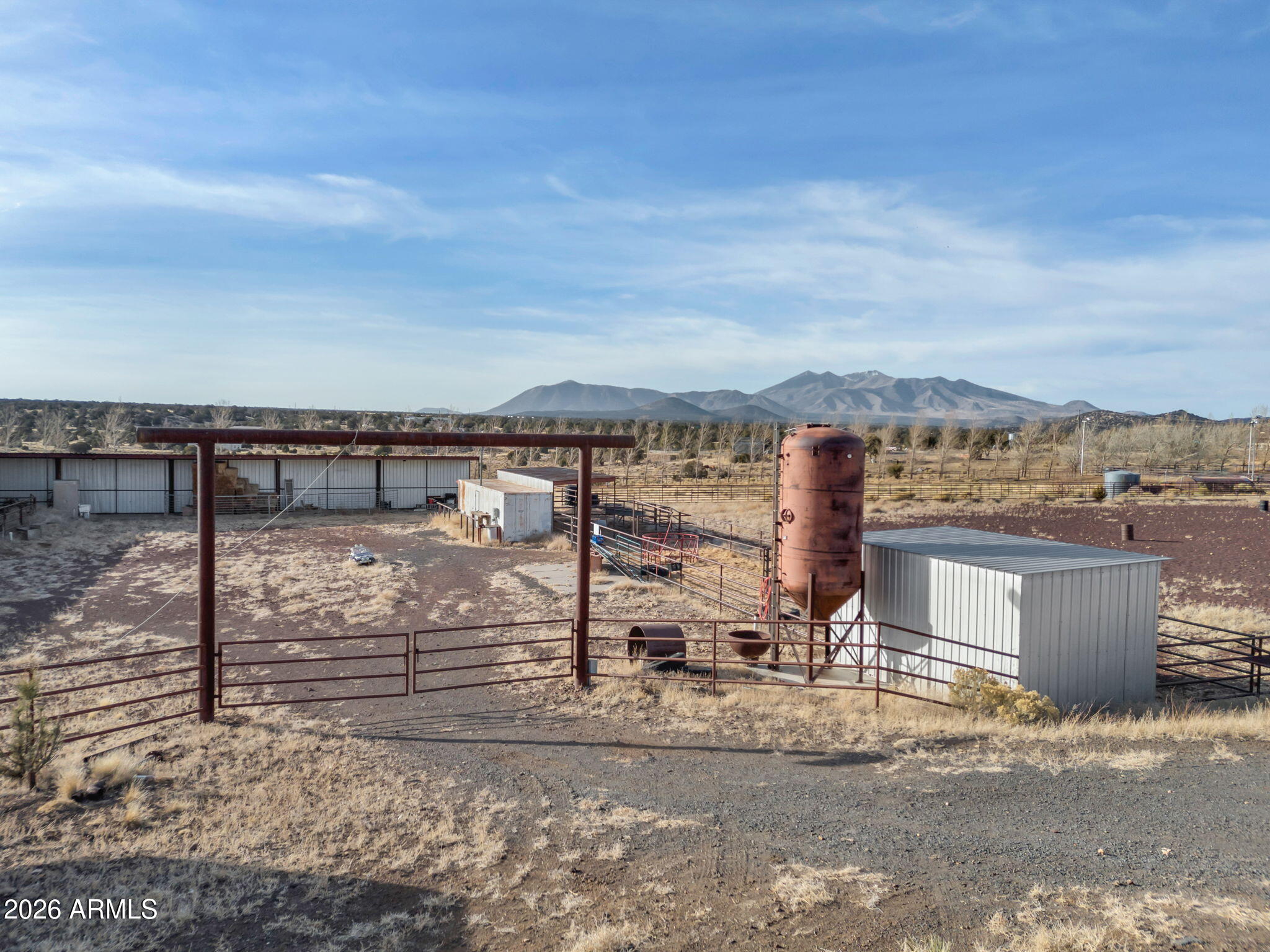 13170 Stockmens Road Flagstaff, AZ 86004 - Photo 7 of 30 a view of a terrace