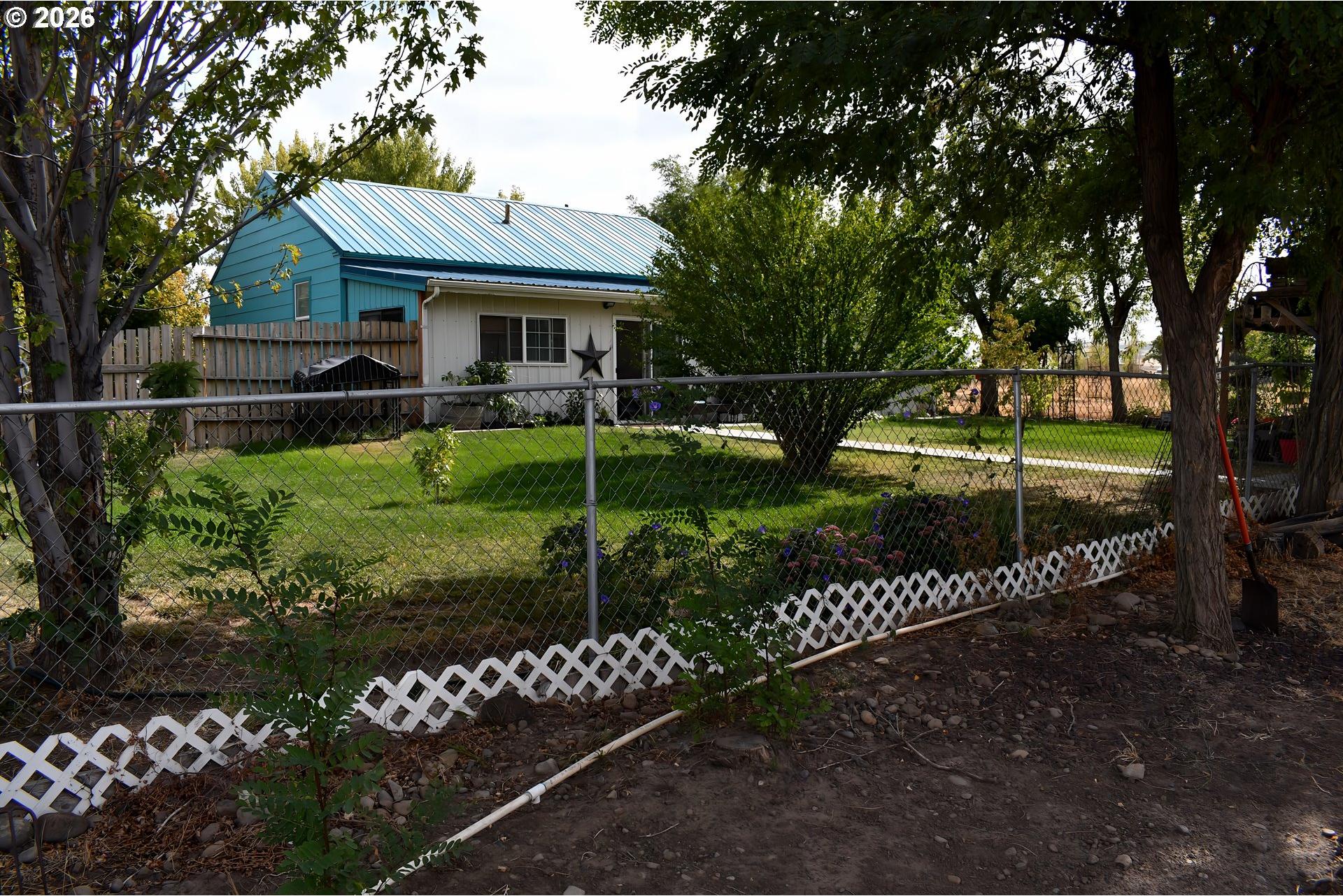 84570 Ringer Road Milton Freewater, OR 97862 - Photo 14 of 27 Gallery Image 14