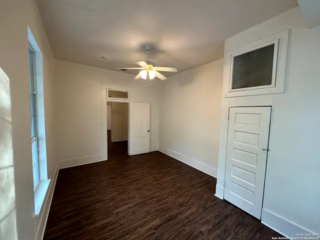 $1,325 | 315 Baltimore Avenue, San Antonio, TX 78215
