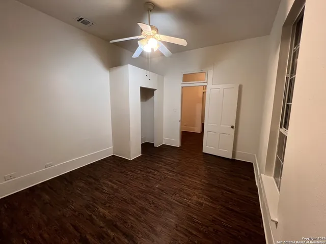 $1,325 | 315 Baltimore Avenue, San Antonio, TX 78215
