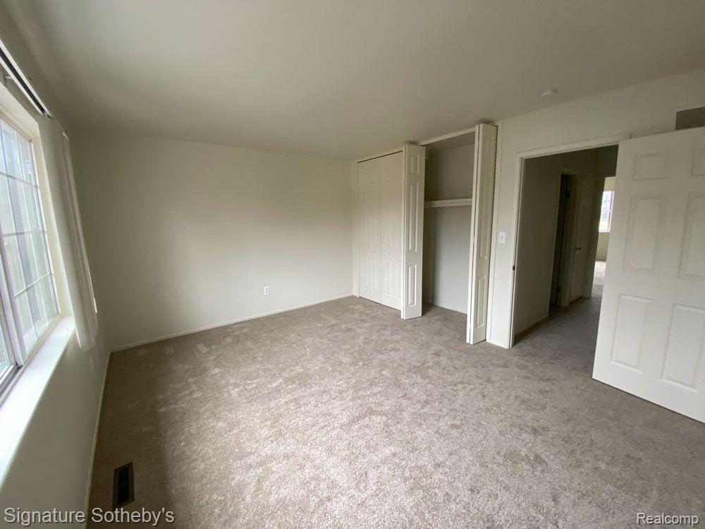 32264 West 12 Mile Road, Unit 26 Farmington, MI 48334 - Photo 17 of 19