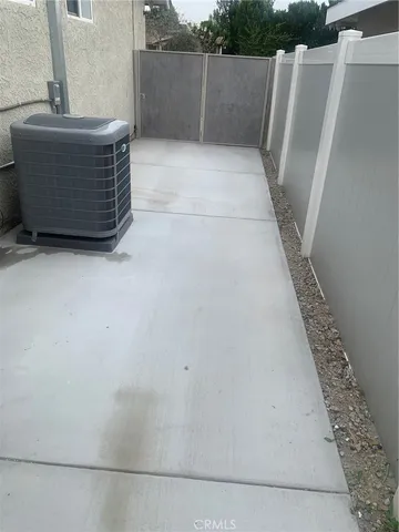 $1,850 | 11519 Balboa Boulevard, Granada Hills, CA 91344