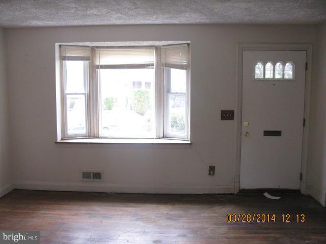 2016 Crestview Road Baltimore, MD 21239 - Photo 3 of 10 Interior (General)
