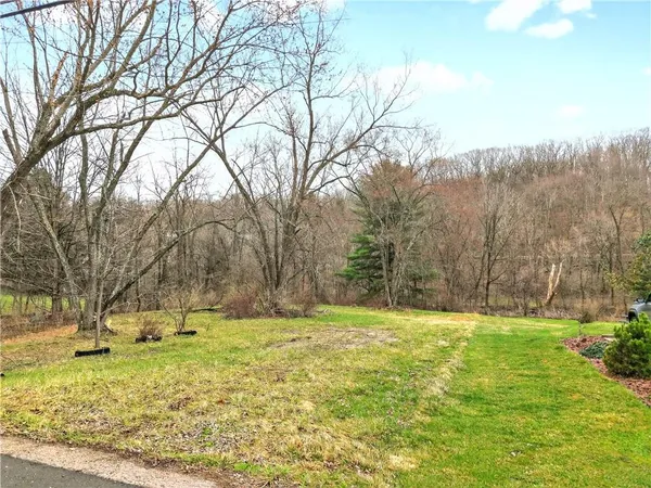 $75,000 | 3056 Santiago Road, Imperial, PA 15126