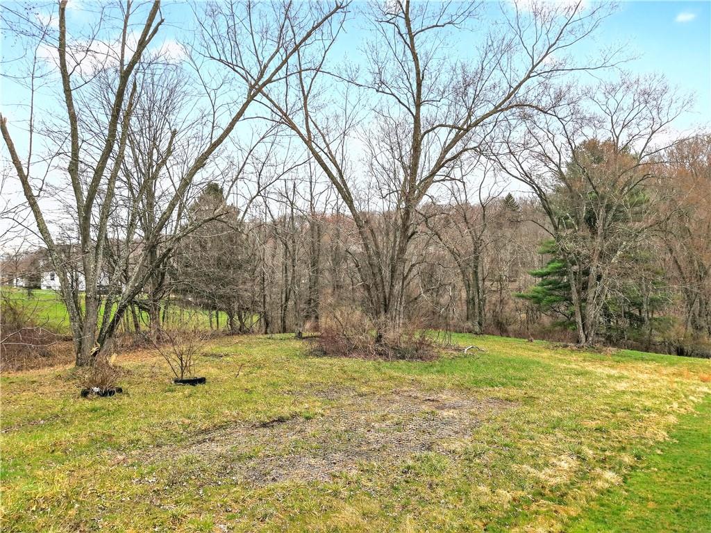 3056 Santiago Road Imperial, PA 15126 - Photo 11 of 26