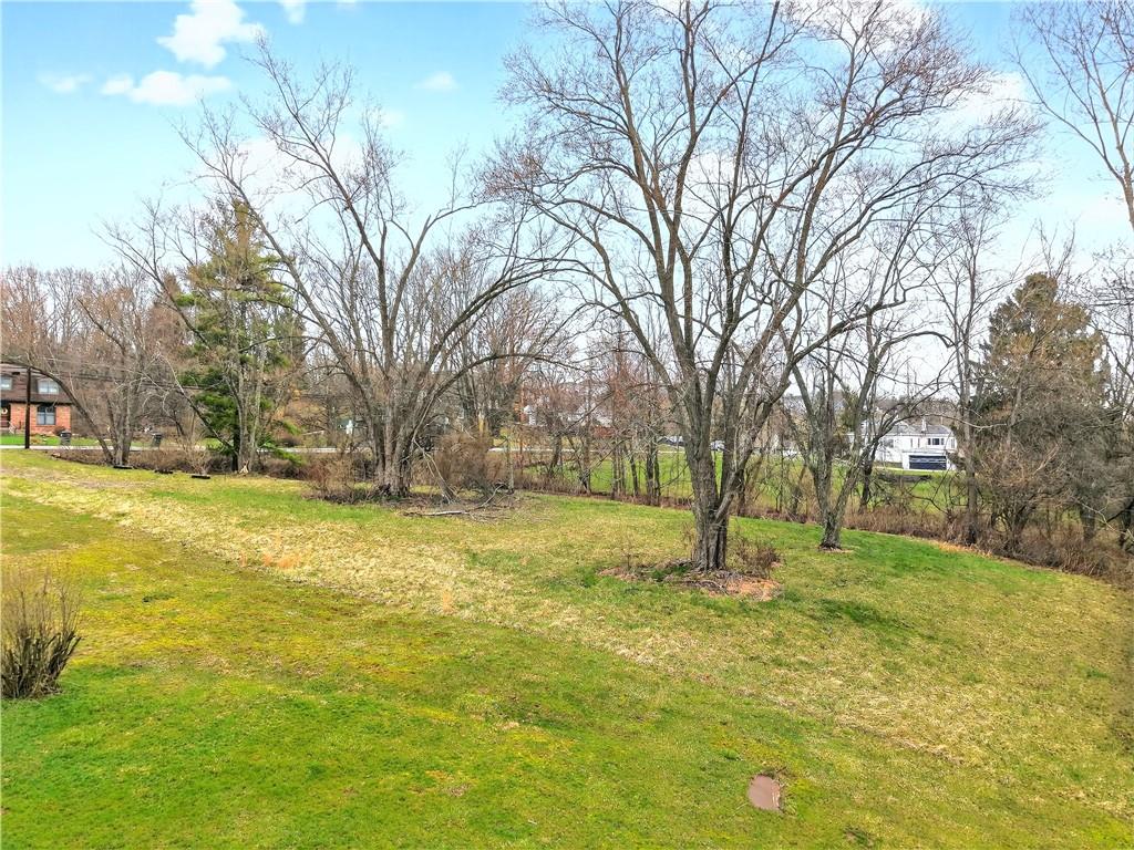 3056 Santiago Road Imperial, PA 15126 - Photo 6 of 26