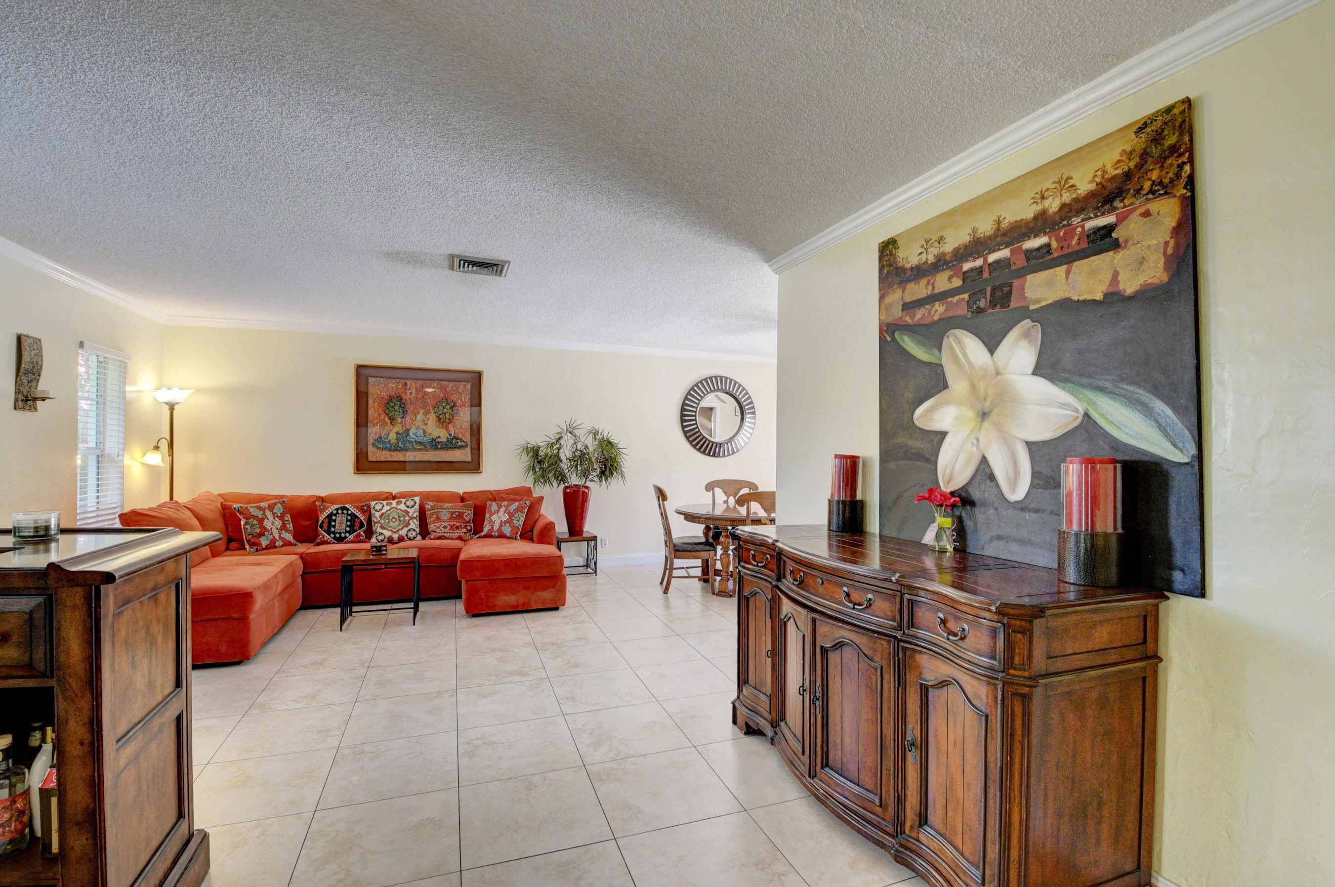 1040 Northwest 4th Street Boca Raton, FL 33486 - Photo 5 of 37 Living Room