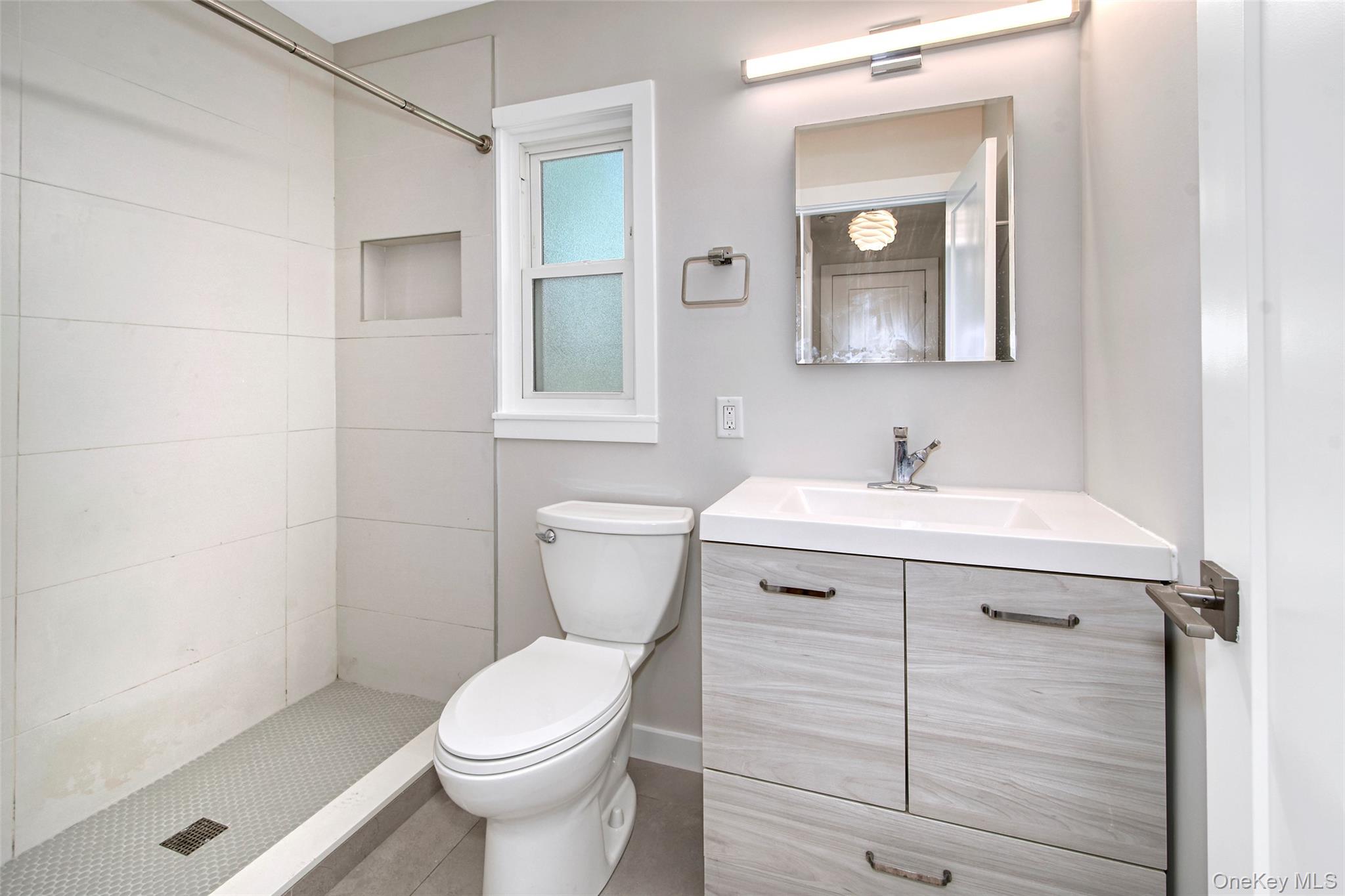 24 Wappanocca Avenue, Unit J Rye, NY 10580 - Photo 9 of 12