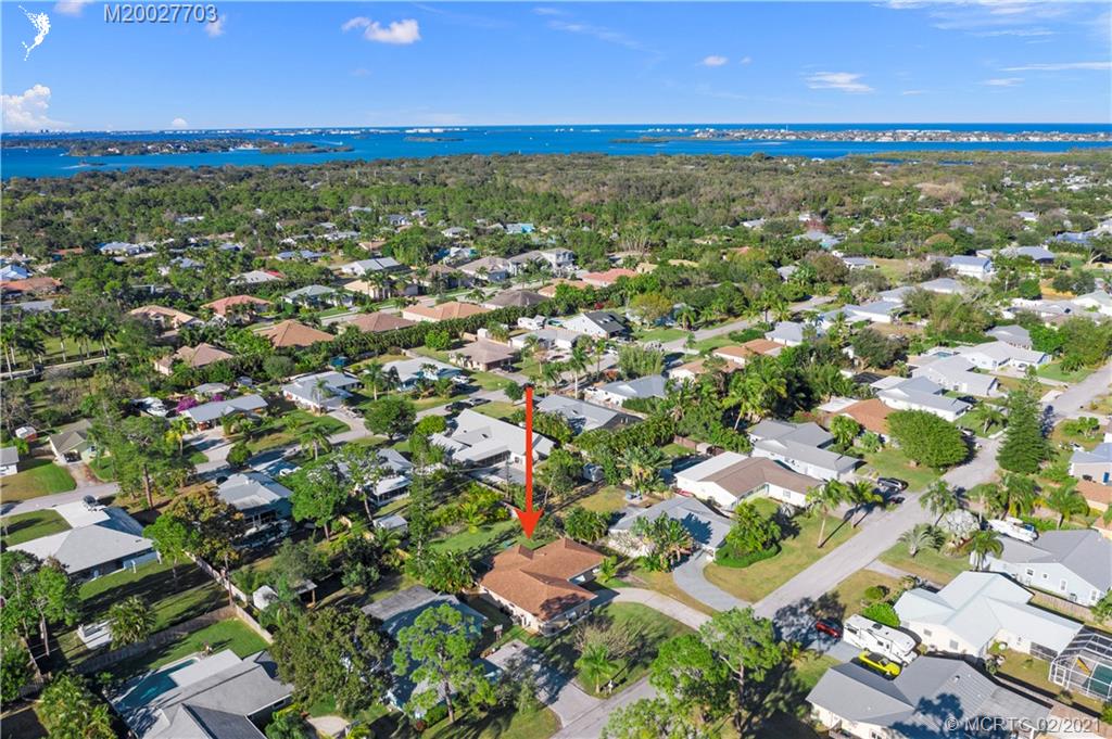 4945 Southeast Manatee Terrace Stuart, FL 34997 - Photo 12 of 12 Gallery Image 12