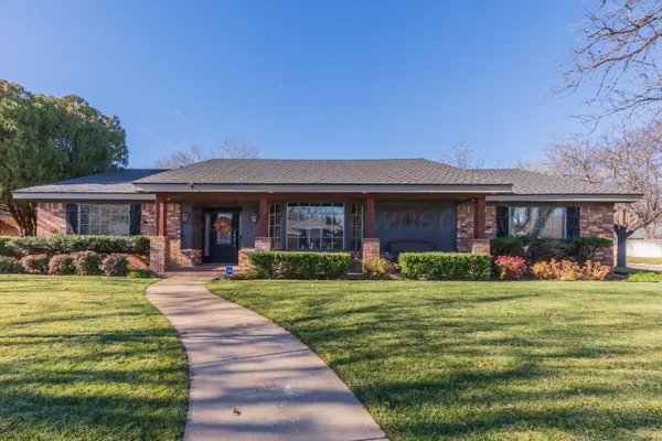 $445,900 | 3700 Huntington Drive, Amarillo, TX 79109