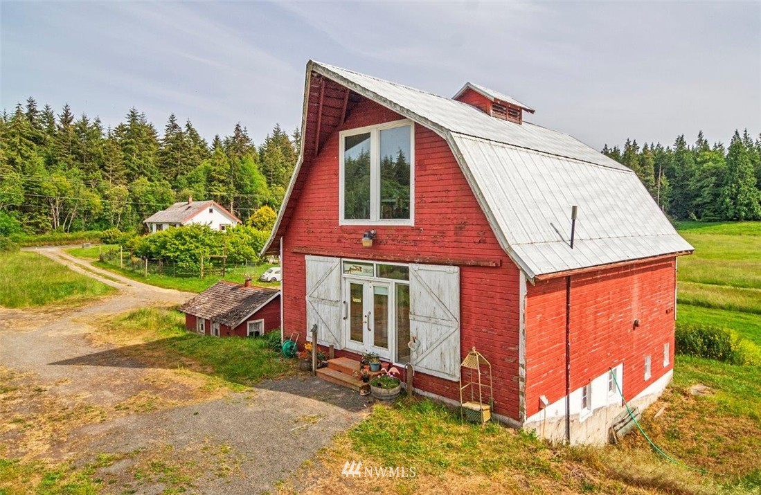 410 South Jacob Miller Road Port Townsend, WA 98368 - Photo 3 of 25 Gallery Image 3