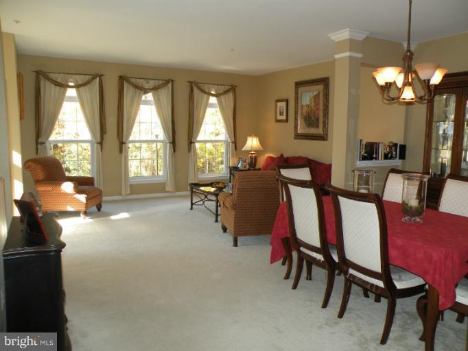 3751 Glebe Meadow Way Edgewater, MD 21037 - Photo 2 of 30 Living Room-Dining Room
