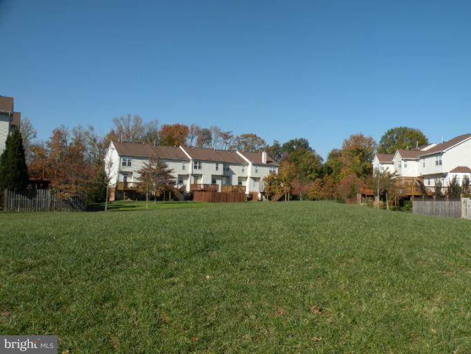 3751 Glebe Meadow Way Edgewater, MD 21037 - Photo 10 of 30 Large Common Area Behind Home