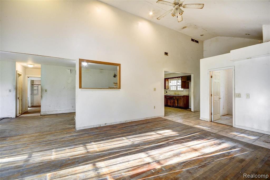 49905 Bog Road Belleville, MI 48111 - Photo 25 of 56