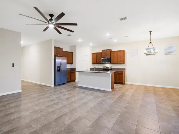 $2,750 | 6780 Canterbridge Drive, Vero Beach, FL 32967