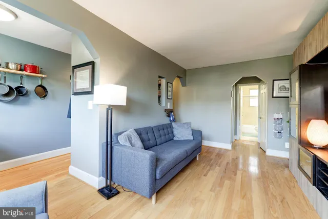 $1,950 | 1363 K Street Southeast, Unit 201, Washington, DC 20003