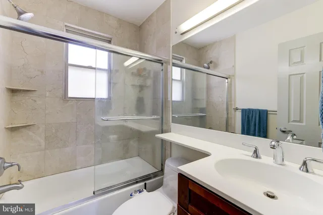 $1,950 | 1363 K Street Southeast, Unit 201, Washington, DC 20003