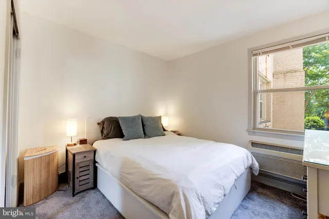 $1,950 | 1363 K Street Southeast, Unit 201, Washington, DC 20003