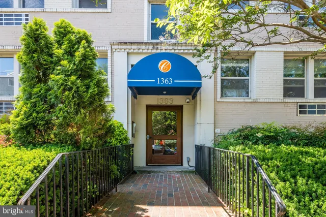 $1,950 | 1363 K Street Southeast, Unit 201, Washington, DC 20003