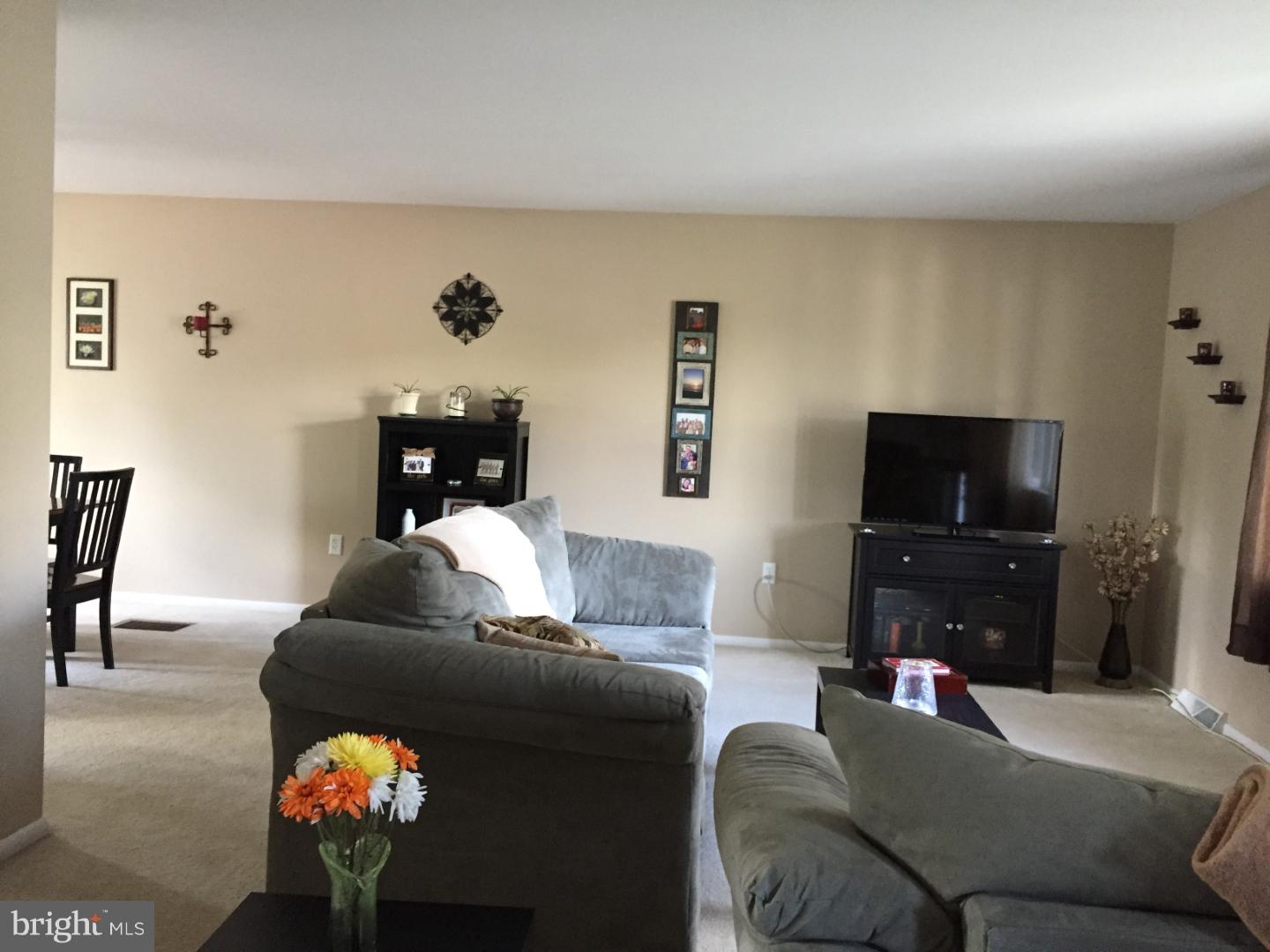 3 Thornbury Road Reading, PA 19606 - Photo 6 of 19 Gallery Image 6