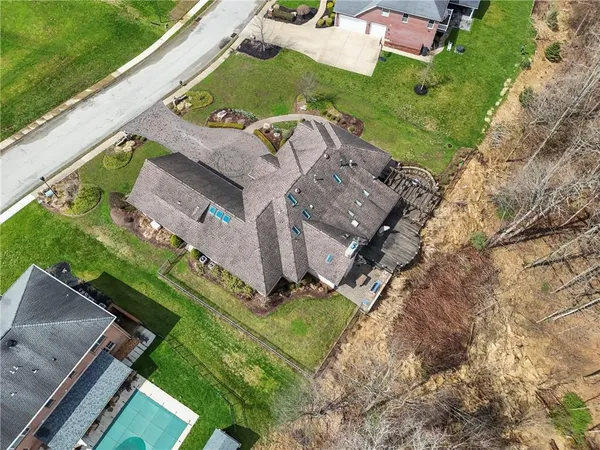 $795,000 | 529 Arden Drive, Monroeville, PA 15146