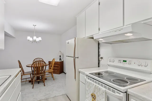 $125,000 | 4360 Brookside Court, Unit 310, Edina, MN 55436