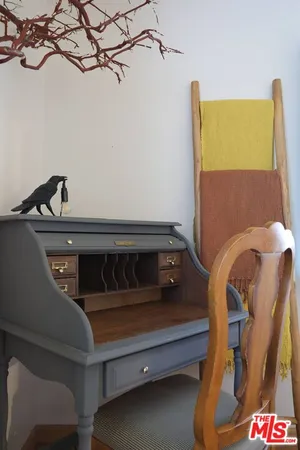 a close view of sink