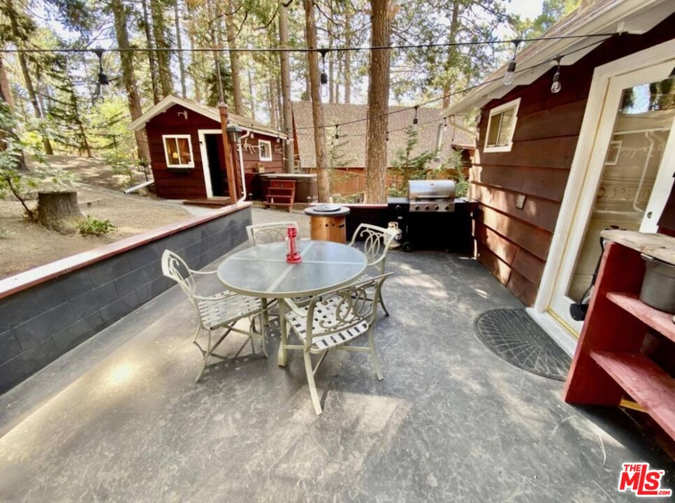 52521 Pine Ridge Road Idyllwild, CA 92549 - Photo 31 of 43 a outdoor space with lots of furniture and couch
