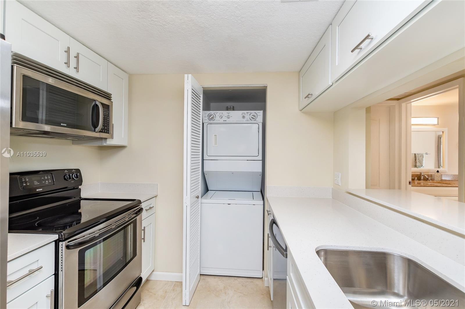 280 Southwest 20th Road, Unit 305 Miami, FL 33129 - Photo 4 of 26