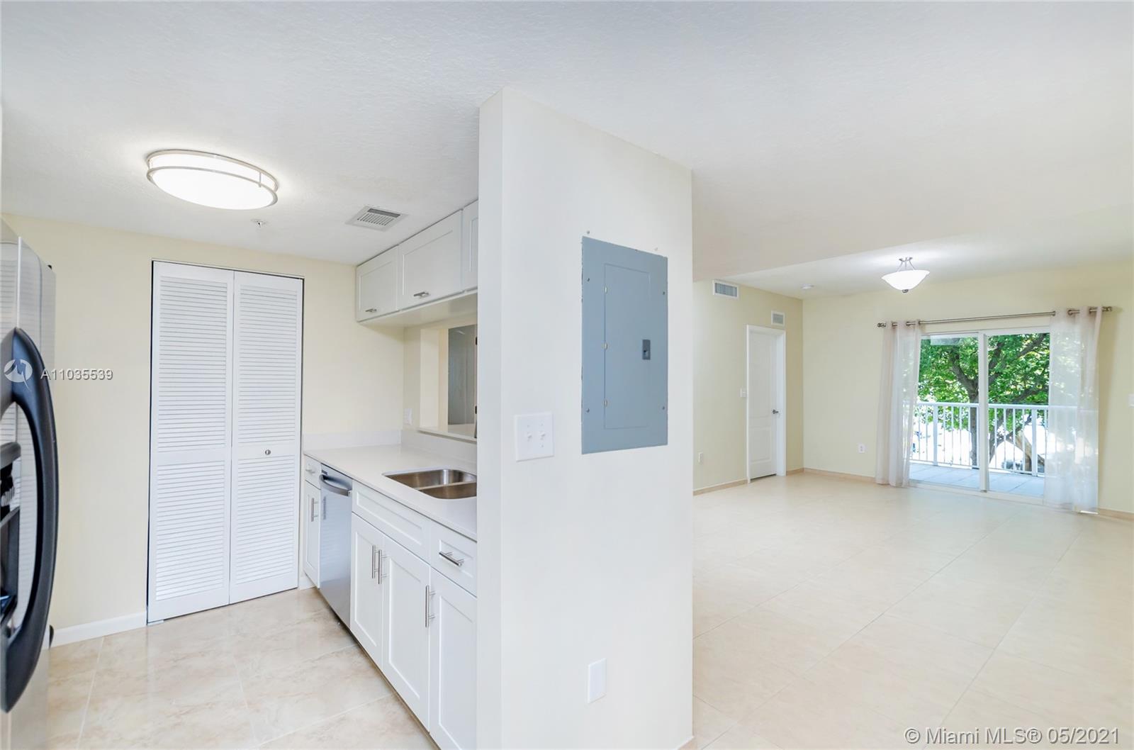 280 Southwest 20th Road, Unit 305 Miami, FL 33129 - Photo 6 of 26
