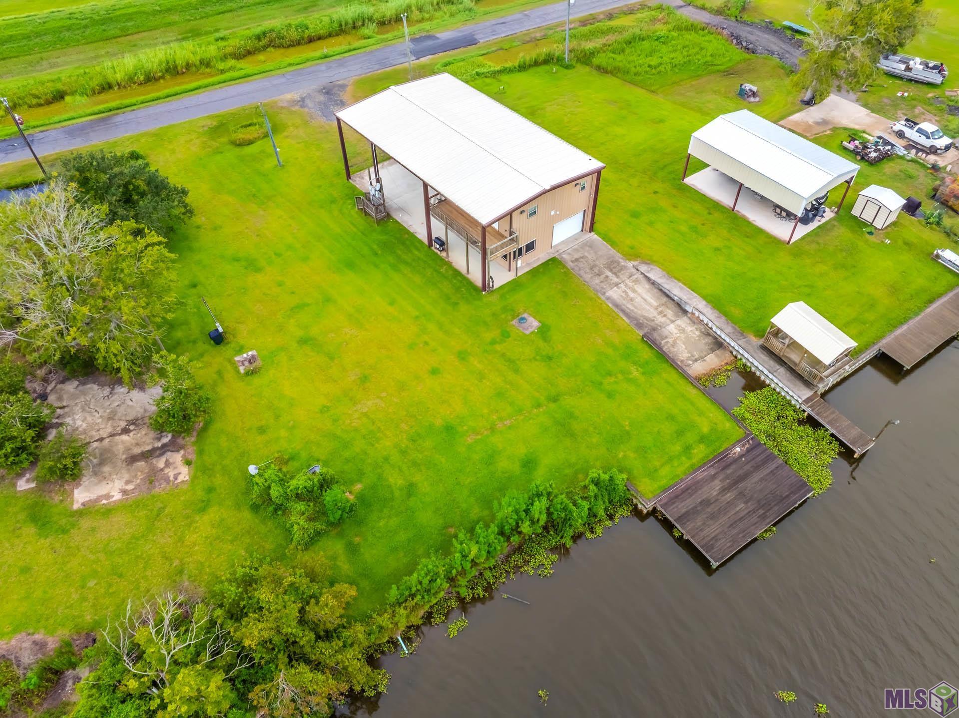 2227 Brady Road Theriot, LA 70397 - Photo 3 of 20 Gallery Image 3