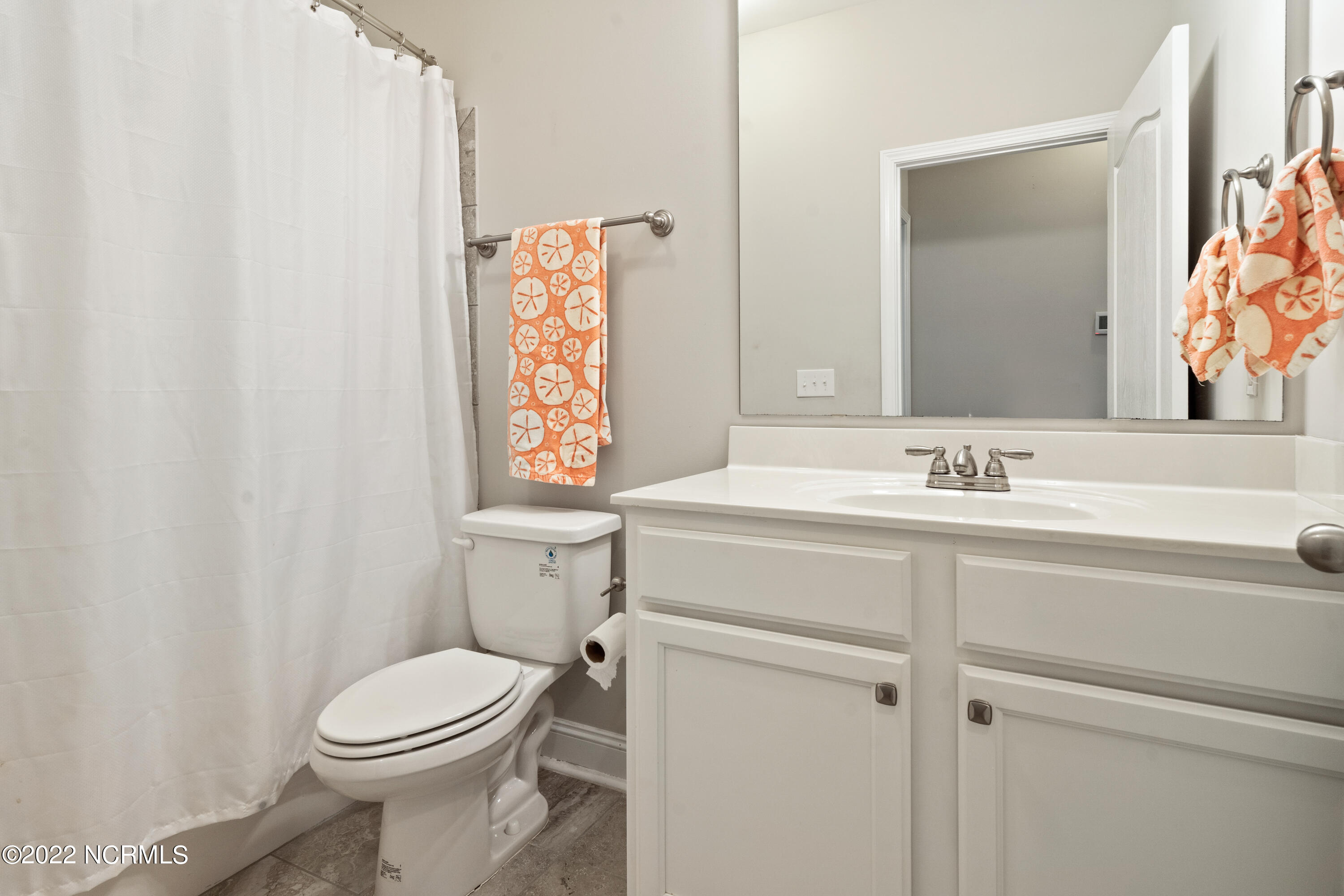 1801 Wildwood Court Southwest Ocean Isle Beach, NC 28469 - Photo 12 of 34 Guest Bath